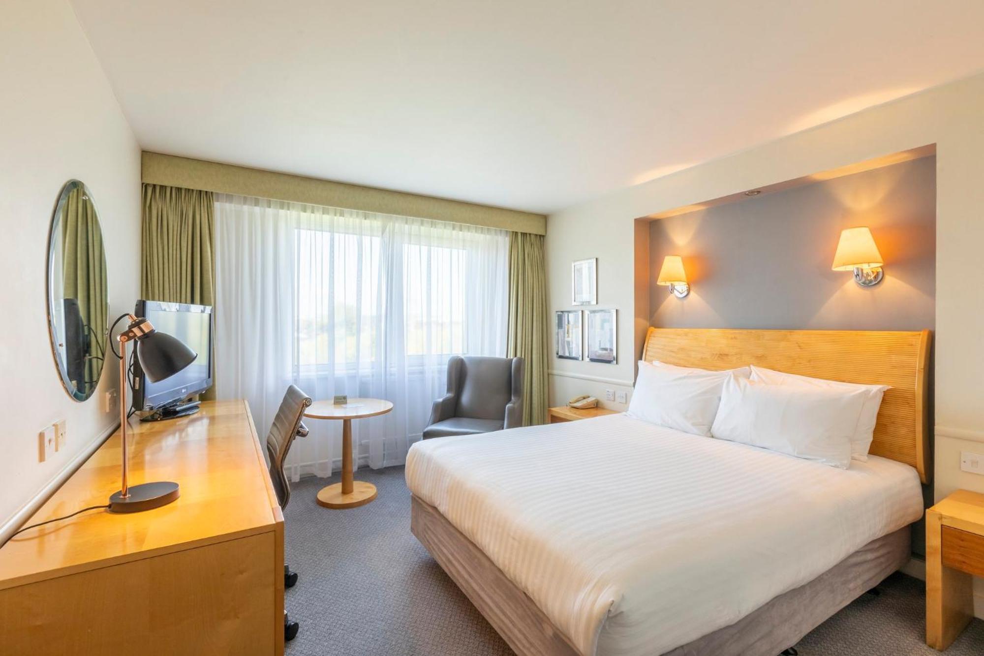 Holiday Inn Basildon By Ihg Exteriér fotografie